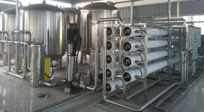 建筑公司安裝15噸單級反滲透水處理設備